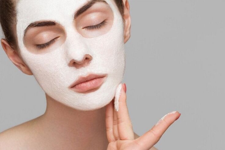 Mascarilla de rejuvenecimiento de la piel facial